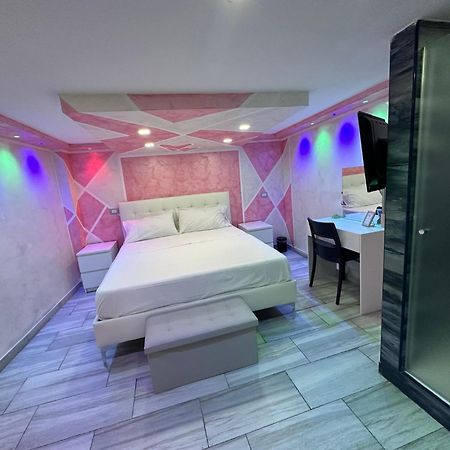 Clopat Vacanze2023 Hotell Napoli Eksteriør bilde