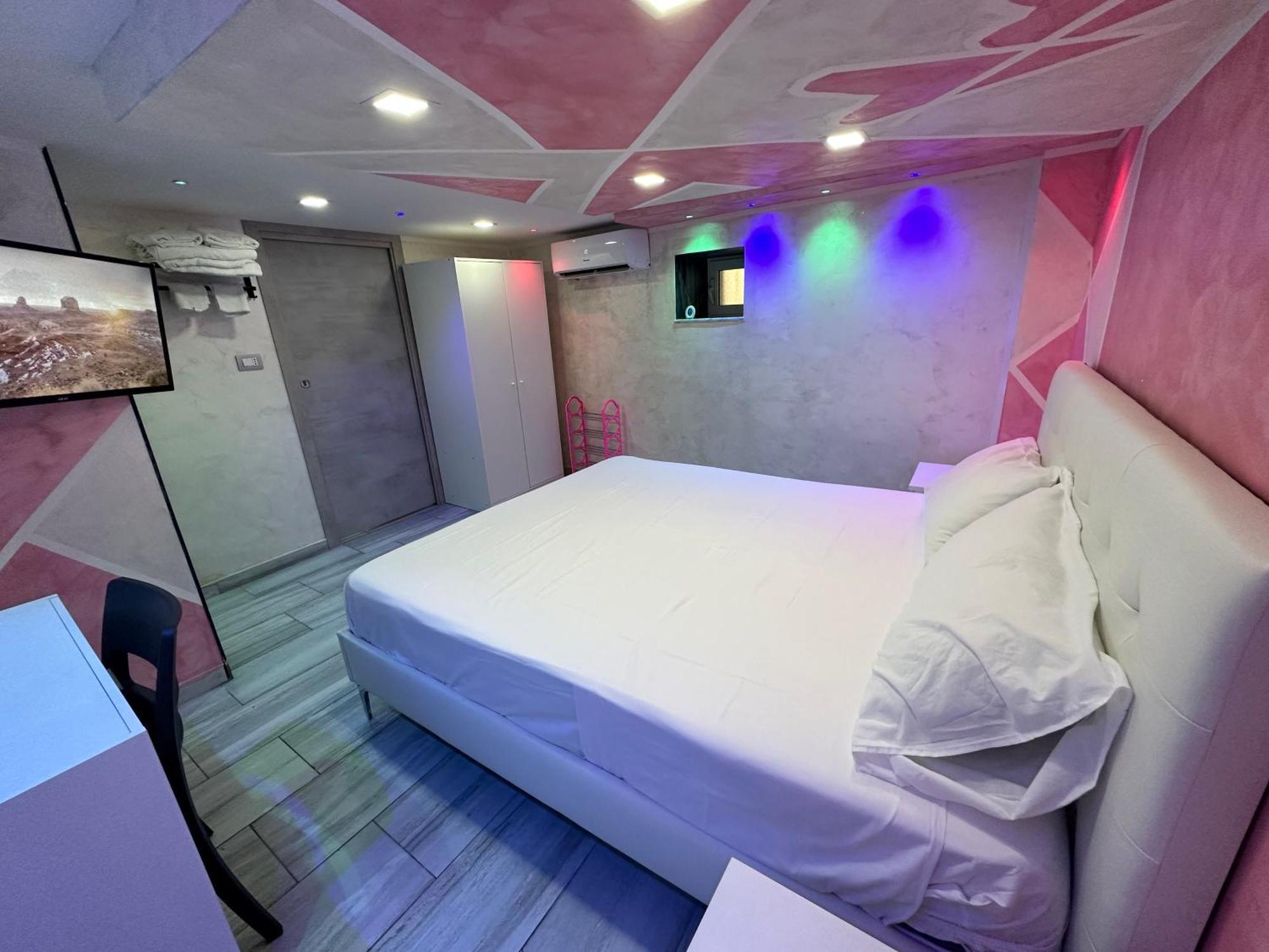 Clopat Vacanze2023 Hotell Napoli Eksteriør bilde