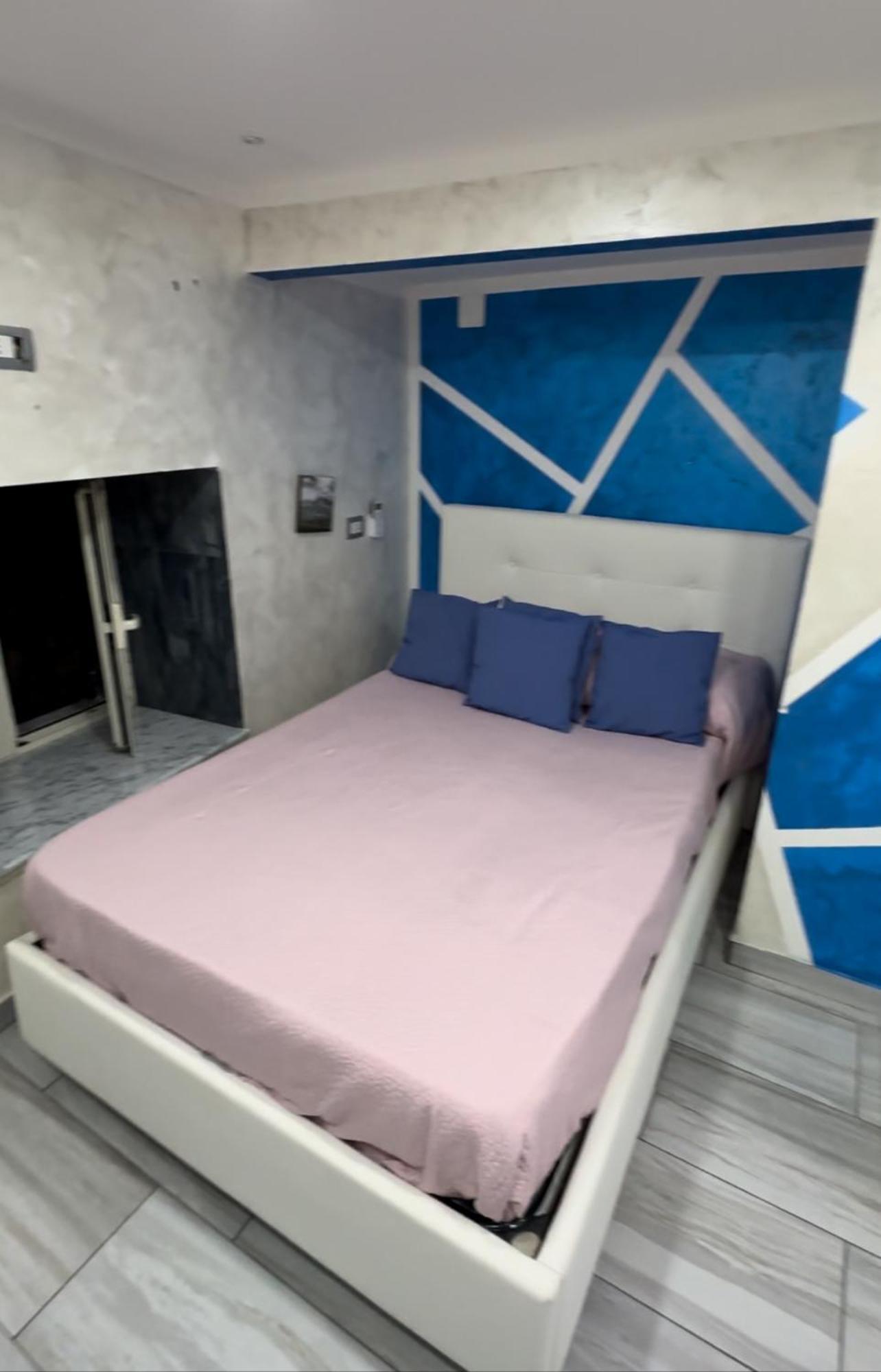 Clopat Vacanze2023 Hotell Napoli Eksteriør bilde